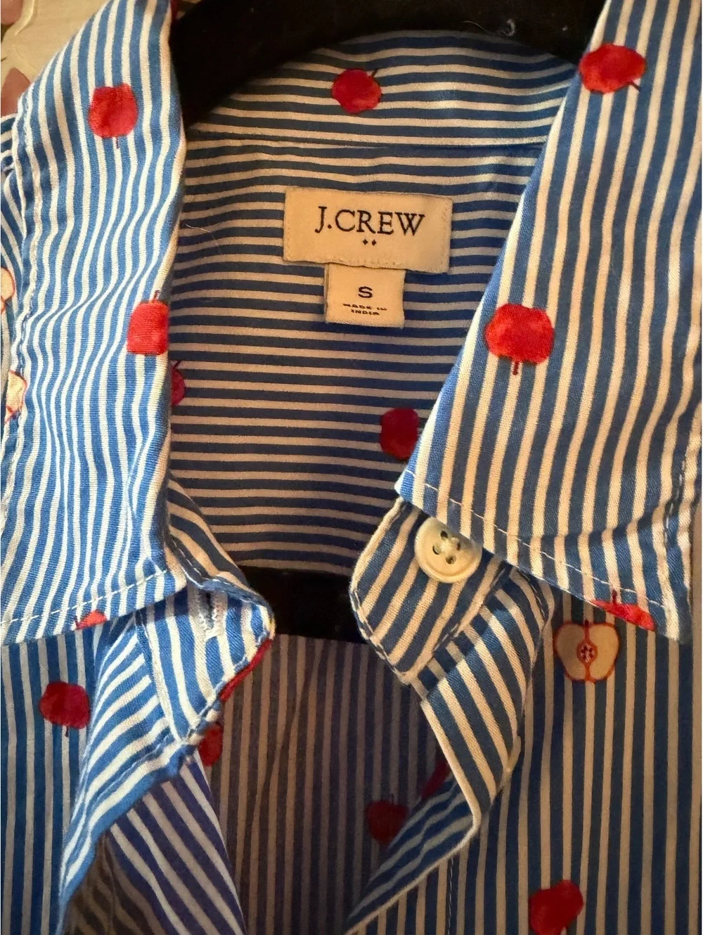 J.crew  Apples and Stripes Women’s Button Down Shirt size Small new